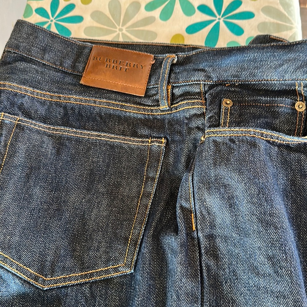 Burberry Brit Mens 34x32 Blue Denim Jeans straight Fit Button Fly.